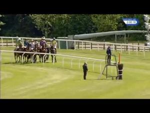 Video preview image for Kempton Park 14:00 - Matchbook Betting Exchange Conditional Jockeys' Handicap Hurdle