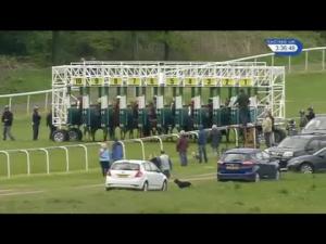 Video preview image for Pontefract 15:35 - Pontefract Marathon Handicap