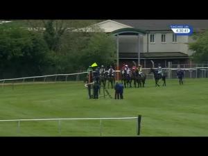 Video preview image for Warwick 16:30 - racinguk.com Standard Open NH Flat Race (Div 1)