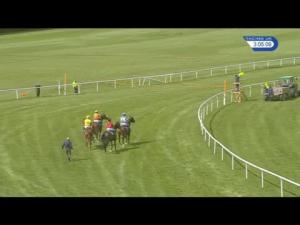 Video preview image for Ludlow 15:05 - Michael Lumsden Memorial Handicap Hurdle