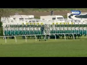Video preview image for Thirsk 14:15 - Thirsk Races Discover Racing Family Sunday Handicap
