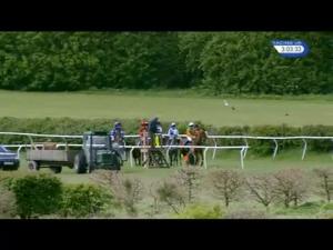 Video preview image for Ludlow 15:00 - Welsh Guards Association Handicap Hurdle