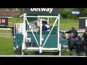Video preview image for York 16:05 - Betway Jorvik Handicap