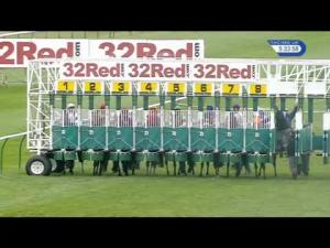Video preview image for Newmarket 17:30 - 32red.com 'Hands and Heels' Apprentice Series Apprentice Handicap