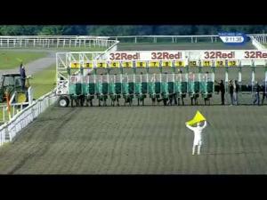 Video preview image for Kempton Park 21:10 - Racing UK In Stunning HD Handicap