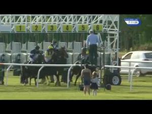 Video preview image for Musselburgh 19:10 - racinguk.com Maiden Stakes