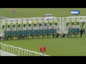 Video preview image for Redcar 14:30 - High Definition Racing UK Maiden Handicap
