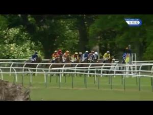 Video preview image for Perth 17:15 - Scone Palace Standard Open NH Flat Race