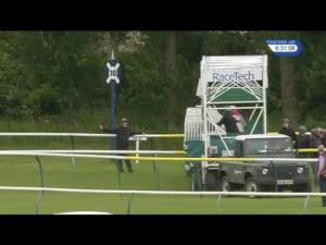 Video preview image for Ayr 18:30 - Tennent's Black Amateur Riders' Handicap