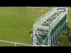 Video preview image for Pontefract 16:30 - Pontefract Racecourse Supporting Racing Staff Week Handicap