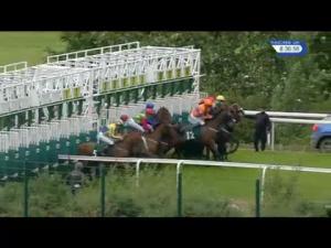 Video preview image for Hamilton Park 20:35 - Hamilton Advertiser Handicap