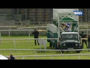 Video preview image for Catterick Bridge 16:20 - Racing Welfare Median Auction Maiden Stakes