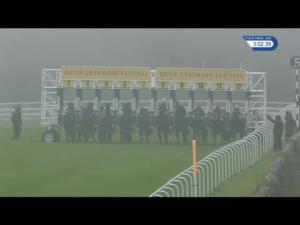 Video preview image for Goodwood 15:00 - Bombay Sapphire Molecomb Stakes (Group 3) (1)