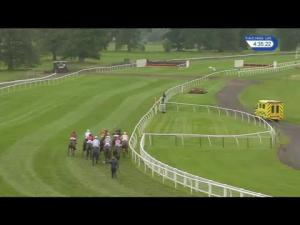 Video preview image for Perth 16:35 - King James VI Golf Club Perth Conditional Jockeys' Handicap Hurdle (4)