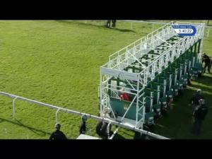 Video preview image for Pontefract 17:40 - Bet With Jayne - Your Local Bookmaker Handicap (5) (Div 2)