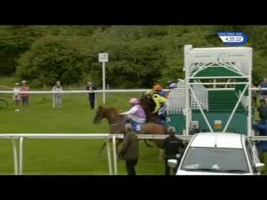 Video preview image for Pontefract 16:35 - Ernie's Handicap (3)