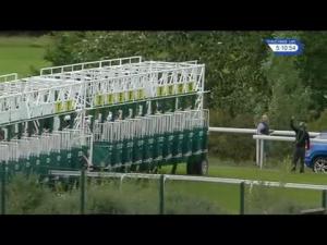 Video preview image for Hamilton Park 17:10 - Moet & Chandon #moetmoment 'Hands and Heels' Apprentice Handicap (6)