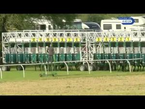 Video preview image for Thirsk 16:40 - Nick Quinn 50 Not Out Handicap (4)