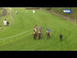Video preview image for Stratford-on-Avon 17:20 - Andy Townsend Memorial Standard Open National Hunt Flat (5)