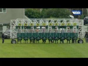 Video preview image for Redcar 15:25 - Racing UK Straight Mile Series Handicap (Qualifier) (4)