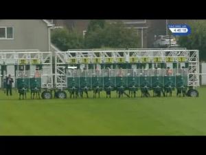 Video preview image for Redcar 16:40 - Bet At racinguk.com Selling Stakes (5)