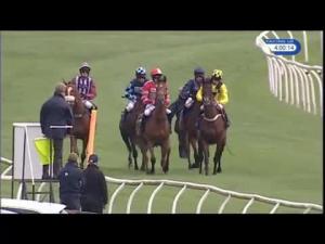 Video preview image for Stratford-on-Avon 16:00 - Watch Racing UK On The Go Novices' Chase (4)