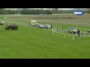 Video preview image for Bangor-On-Dee 15:15 - Barringtons Cleaning Novices' Hurdle (4)