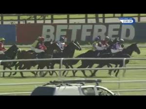 Video preview image for Huntingdon 14:00 - 32Red Casino Handicap Chase (4)