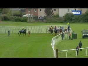 Video preview image for Kelso 16:20 - NSPCC School Service Handicap Chase (2)