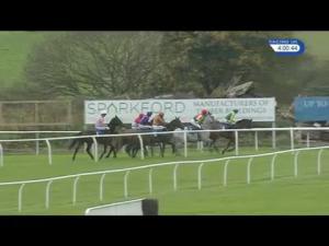 Video preview image for Wincanton 16:00 - Watch Racing UK On The Go Maiden Hurdle (5)