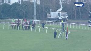 Video preview image for Kempton Park 15:45 - 32red.com Handicap Hurdle (3)