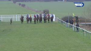 Video preview image for Warwick 15:35 - Betfred Classic Handicap Chase (Grade 3) (1)