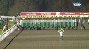 Video preview image for Kempton Park 17:40 - Matchbook Vip Handicap (3)