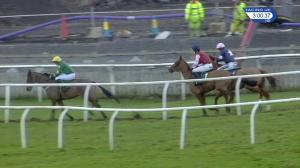 Video preview image for Catterick Bridge 15:00 - Watch Racing UK Anywhere Chase (Novices' Limited Handicap) (3)