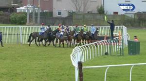 Video preview image for Kelso 13:15 - Isle Of Skye Blended Scotch Whisky Handicap Hurdle (Qualifier) (3)