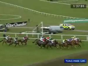 Video preview image for Cheltenham 13:35 - Raceodds Handicap Chase