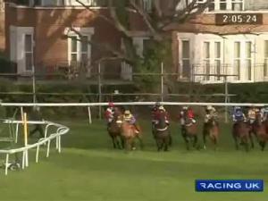 Video preview image for Sandown Park 14:05 - 32Red Handicap Chase