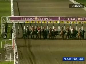 Video preview image for Kempton Park 17:45 - Betdaq Mobile Apps Median Auction Maiden Stakes