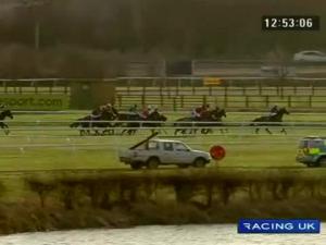 Video preview image for Huntingdon 12:50 - equimarkhorseboxes.com Conditional Jockeys' Handicap Hurdle