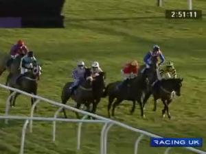 Video preview image for Huntingdon 14:50 - equimarkhorseboxes.com Handicap Chase