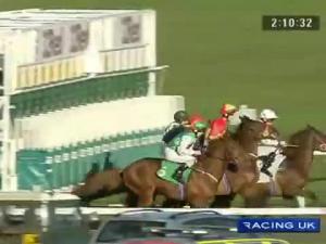 Video preview image for Kempton Park 14:10 - 32red.com Handicap (London Mile Qualifier)