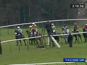 Video preview image for Ayr 15:10 - Play Casino At betvictor.com Novices' Handicap Hurdle