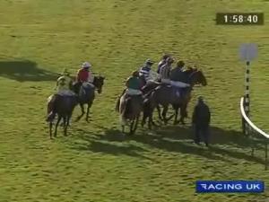 Video preview image for Warwick 13:55 - Warwick Handicap Chase