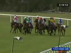 Video preview image for Huntingdon 15:10 - Pertemps Handicap Hurdle (Series Qualifier)
