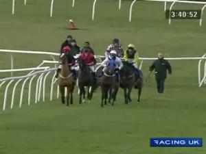 Video preview image for Huntingdon 15:40 - Connolly's Red Mills Horsecare Novices' Handicap Chase