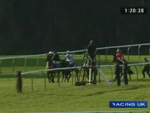 Video preview image for Ayr 13:20 - Bet Mobile At betvictor.com 'National Hunt' Novices' Hurdle