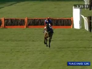 Video preview image for Kempton Park 15:40 - williamhill.com Dovecote Novices' Hurdle (Grade 2)