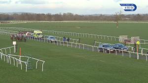 Video preview image for Bangor-On-Dee 16:55 - Stella Artois Standard Open National Hunt Flat (5)