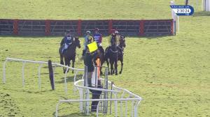 Video preview image for Exeter 14:30 - In Play Betting At 188Bet Novices' Hurdle (Listed) (1)