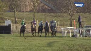 Video preview image for Catterick Bridge 16:05 - Weatherbys Stallion Book Handicap Chase (3)